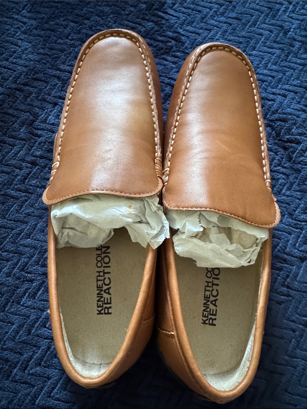 NWT! Kenneth Cole Reaction Men’s Tan Leather Slip-On Loafers